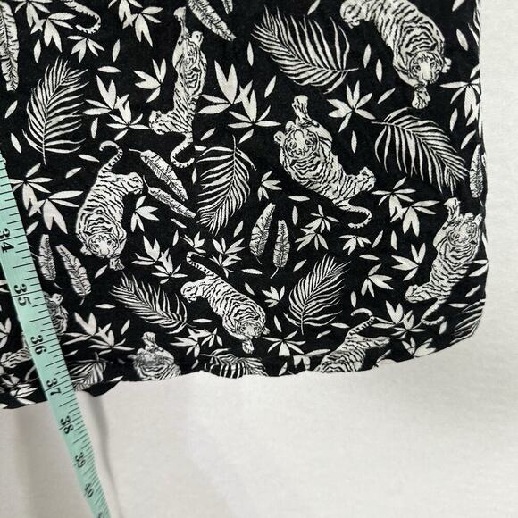 Old Navy Dress Womens XXL Black White Tigers Printed Lined Vacation Resort - Picture 13 of 14